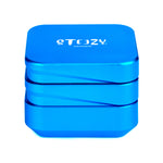 STEEZY® STEEZY® 4+1 | High Class Grinder | 63mm | 4-teiliger Grinder | quadratisch | CNC-gefräste Aluminiumlegierung | Neodym Magnetverschluss | Inklusive Pinsel & Klopfband "Electric Blue" – Individueller Grinder kaufen | Alternative zu NV Grinder